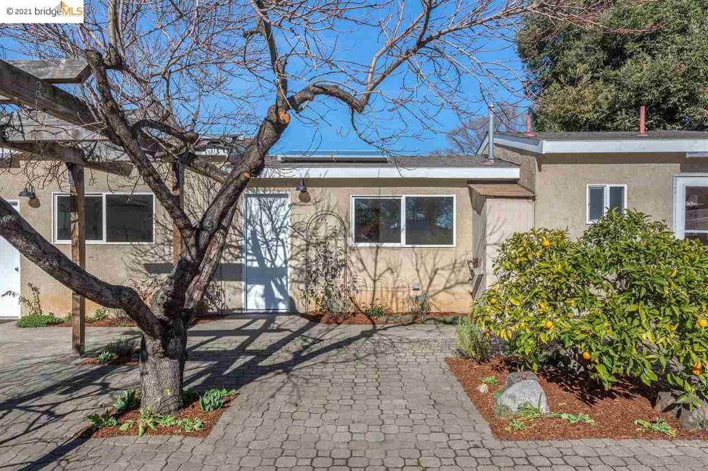 450 Lewis Ave Property Photo 23