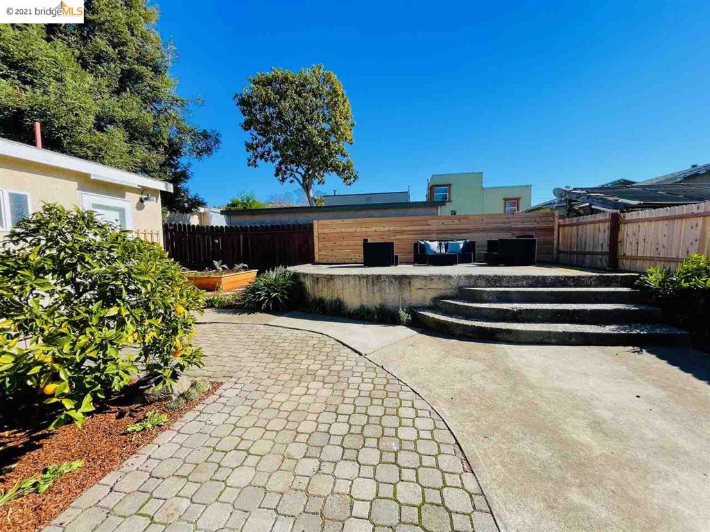450 Lewis Ave Property Photo 35