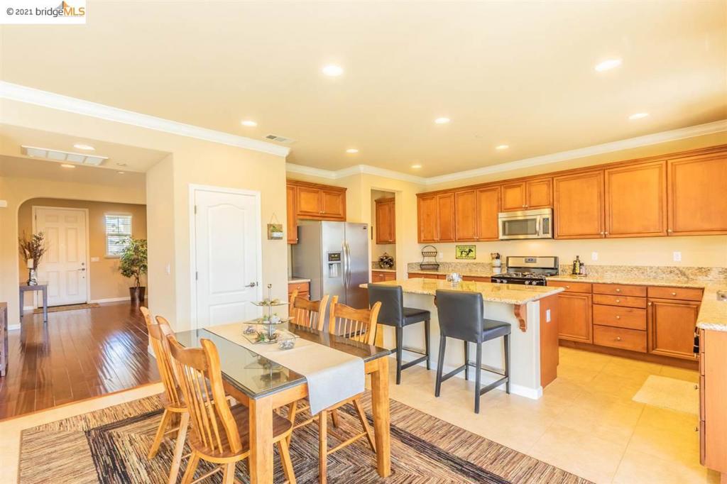 5600 Monaghan Way Property Photo 6