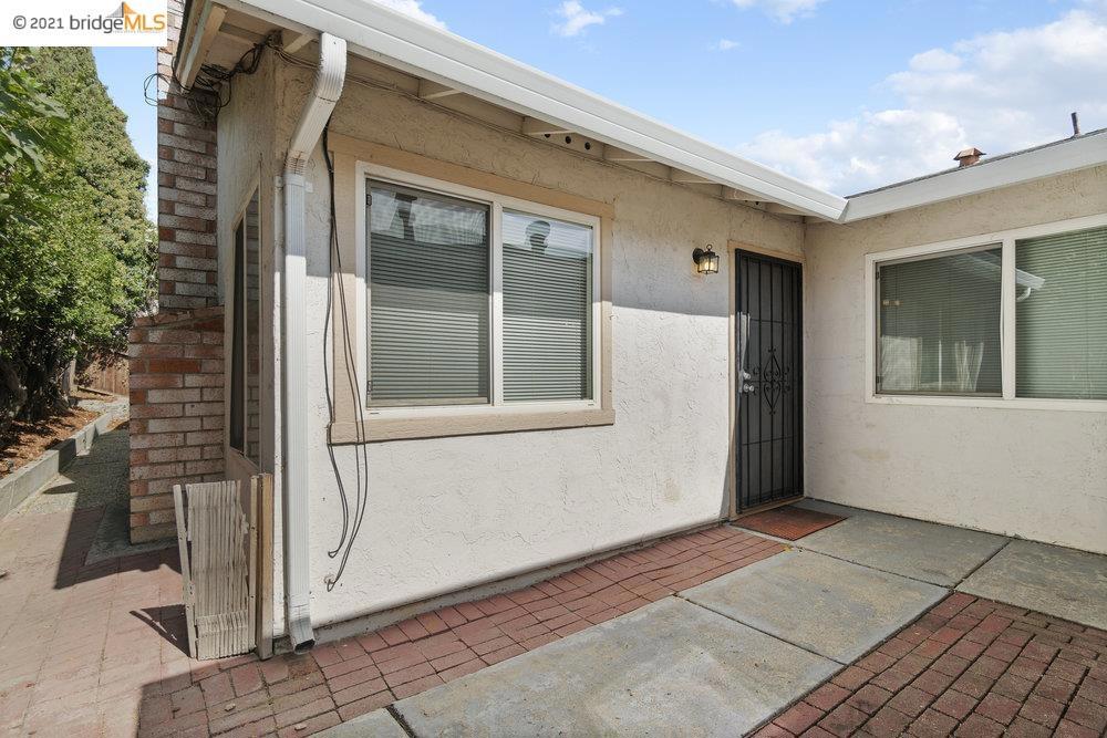 1708 Magnolia Way Property Photo 3