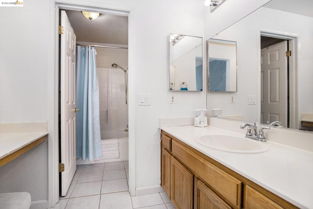 327 Flagstone Cir Property Photo 22