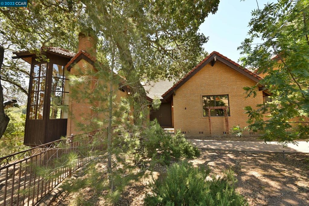 5433 Alhambra Valley Rd Property Photo 3