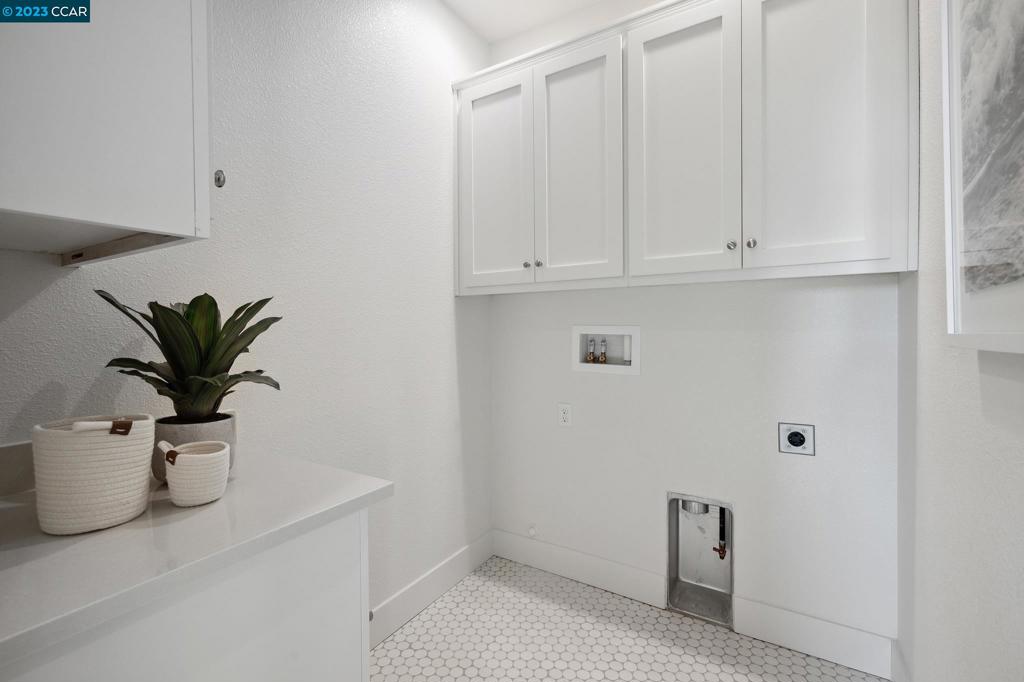 1528 Nightfall Lane Property Photo 33