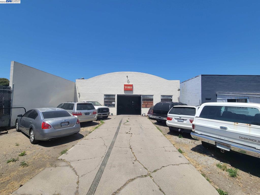 41029175 Property Photo 8