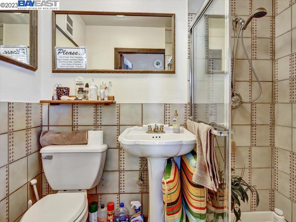 2250 Union St Property Photo 45