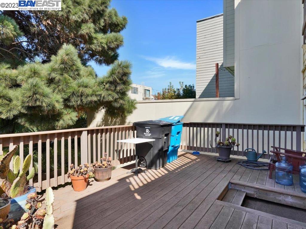 2250 Union St Property Photo 47