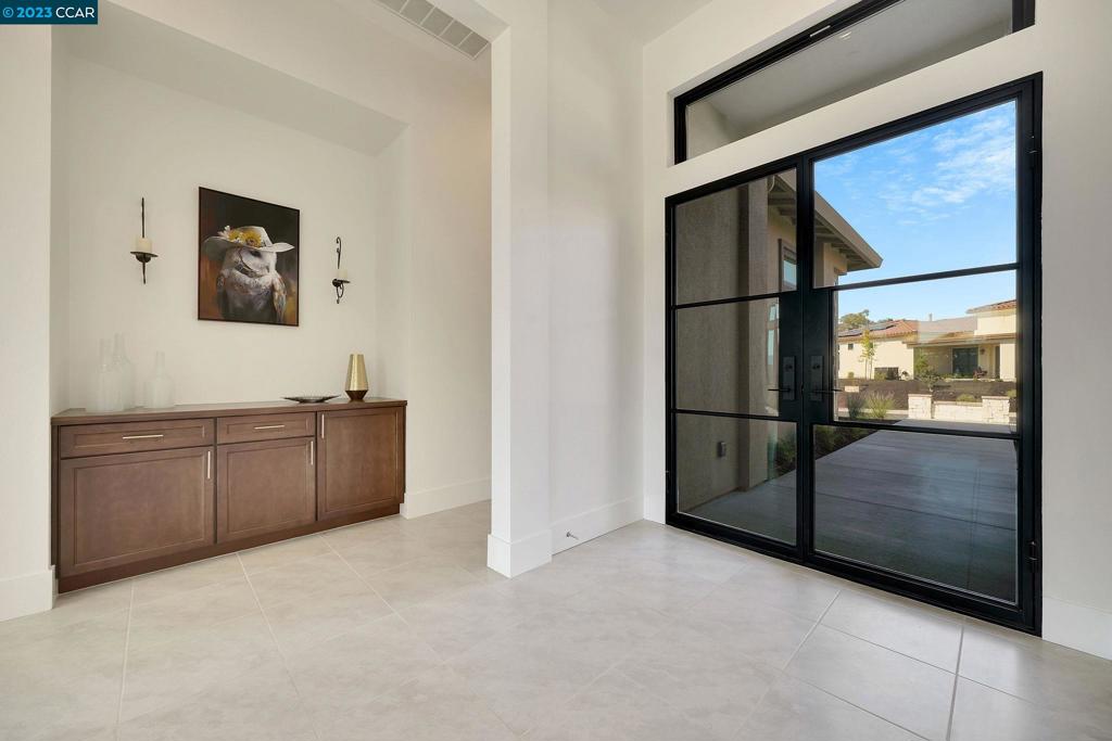 111 Quail Covey Court Property Photo 3