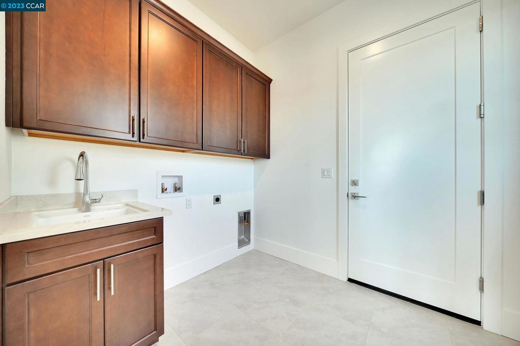 111 Quail Covey Court Property Photo 46