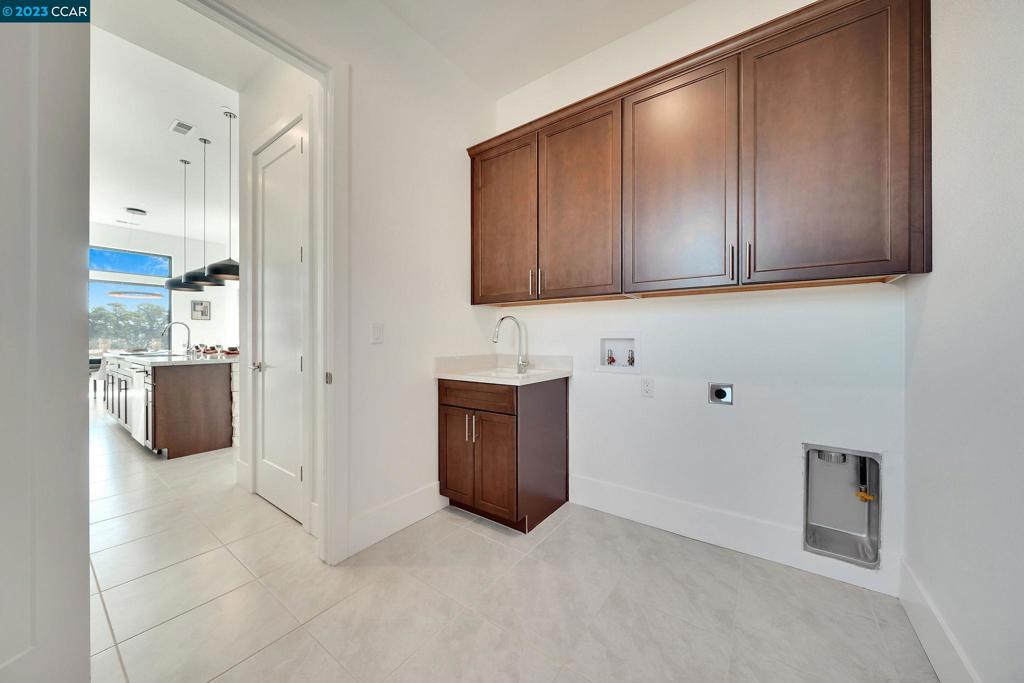 111 Quail Covey Court Property Photo 47