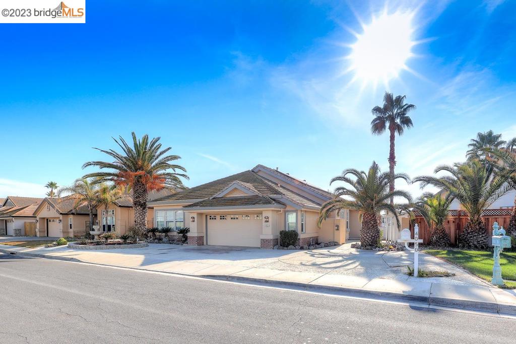 4050 Pier Point Property Photo 6