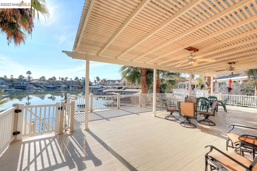 4050 Pier Point Property Photo 41