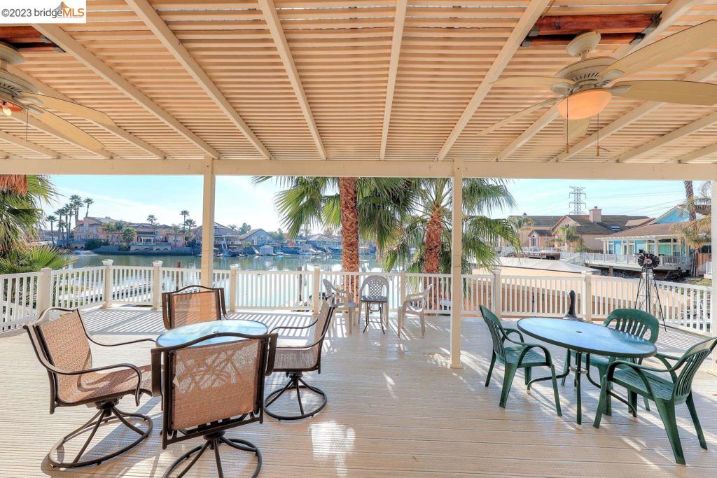 4050 Pier Point Property Photo 44