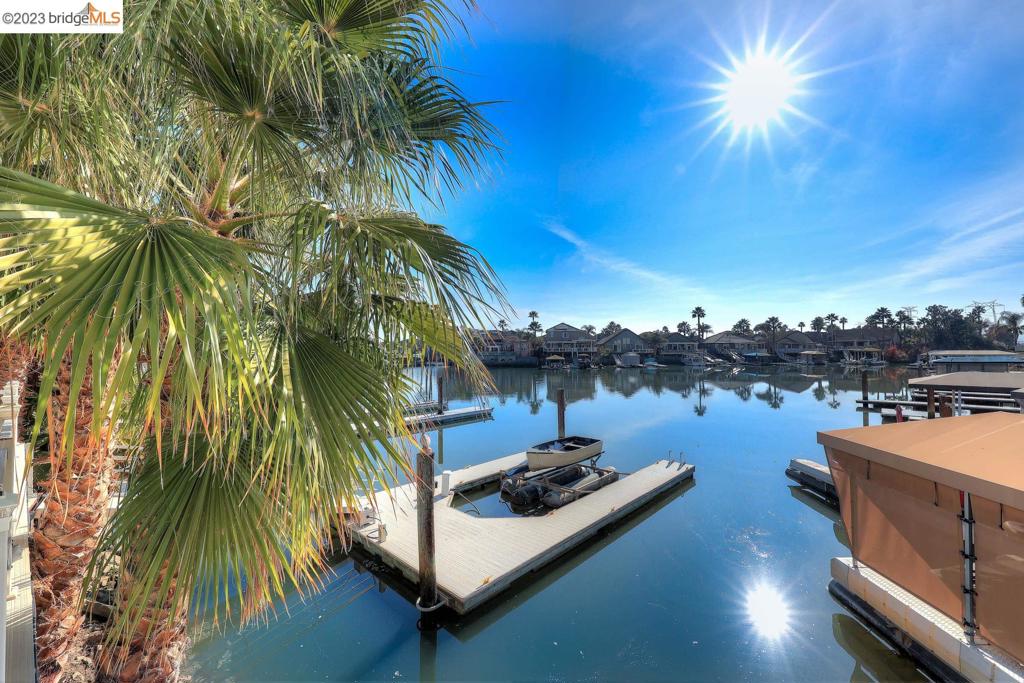4050 Pier Point Property Photo 47