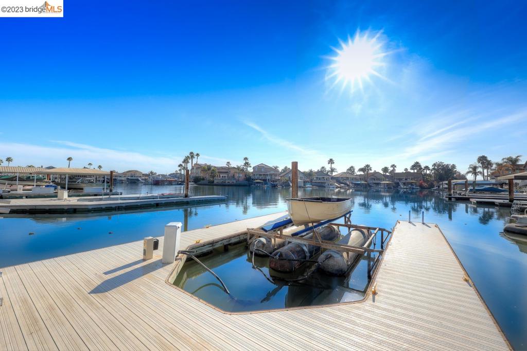 4050 Pier Point Property Photo 49