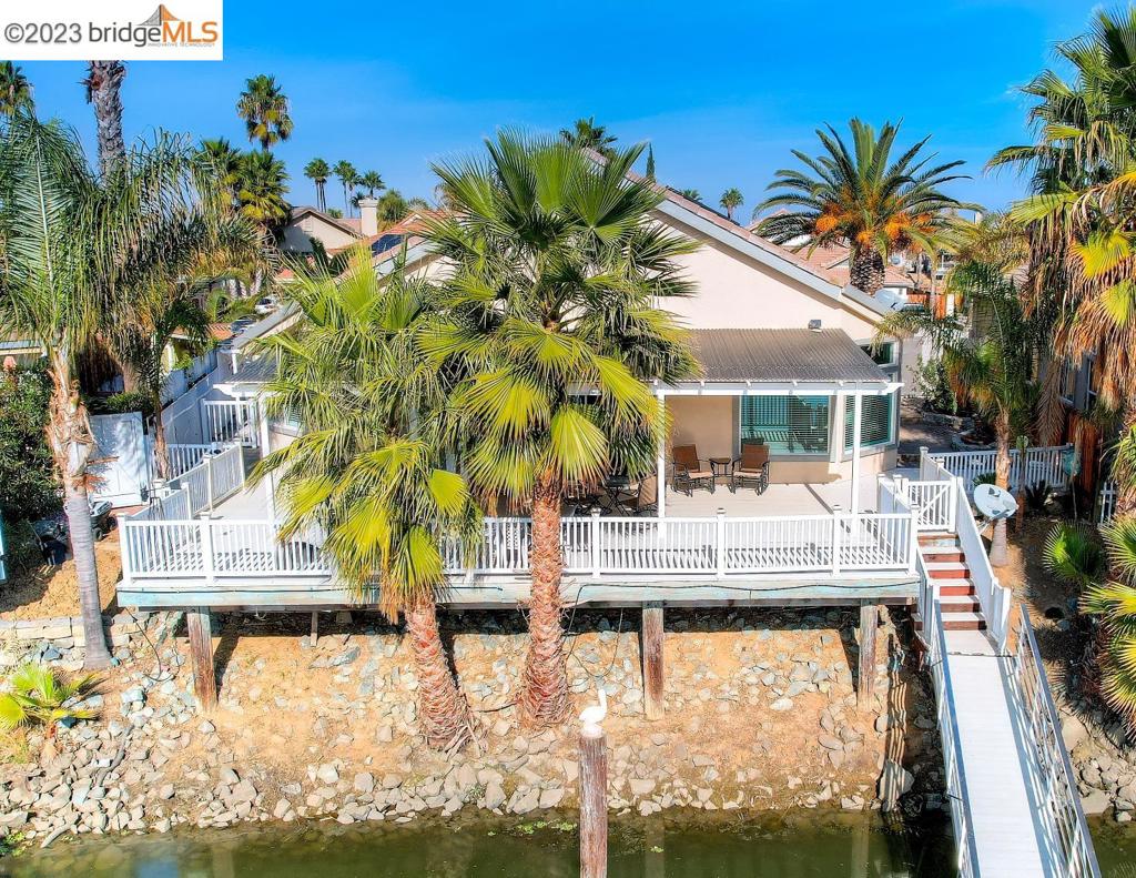 4050 Pier Point Property Photo 53