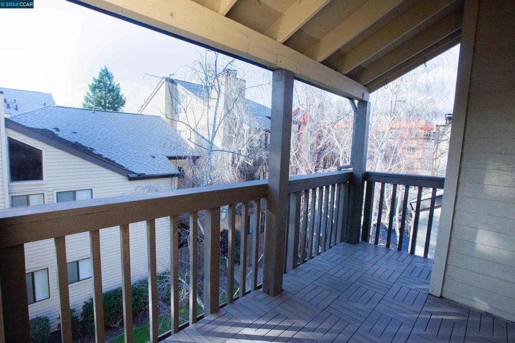 99 Cleaveland Rd Property Photo 35
