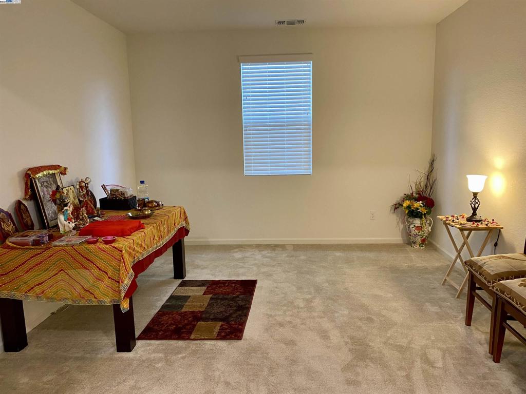 805 Stawell Dr Property Photo 19