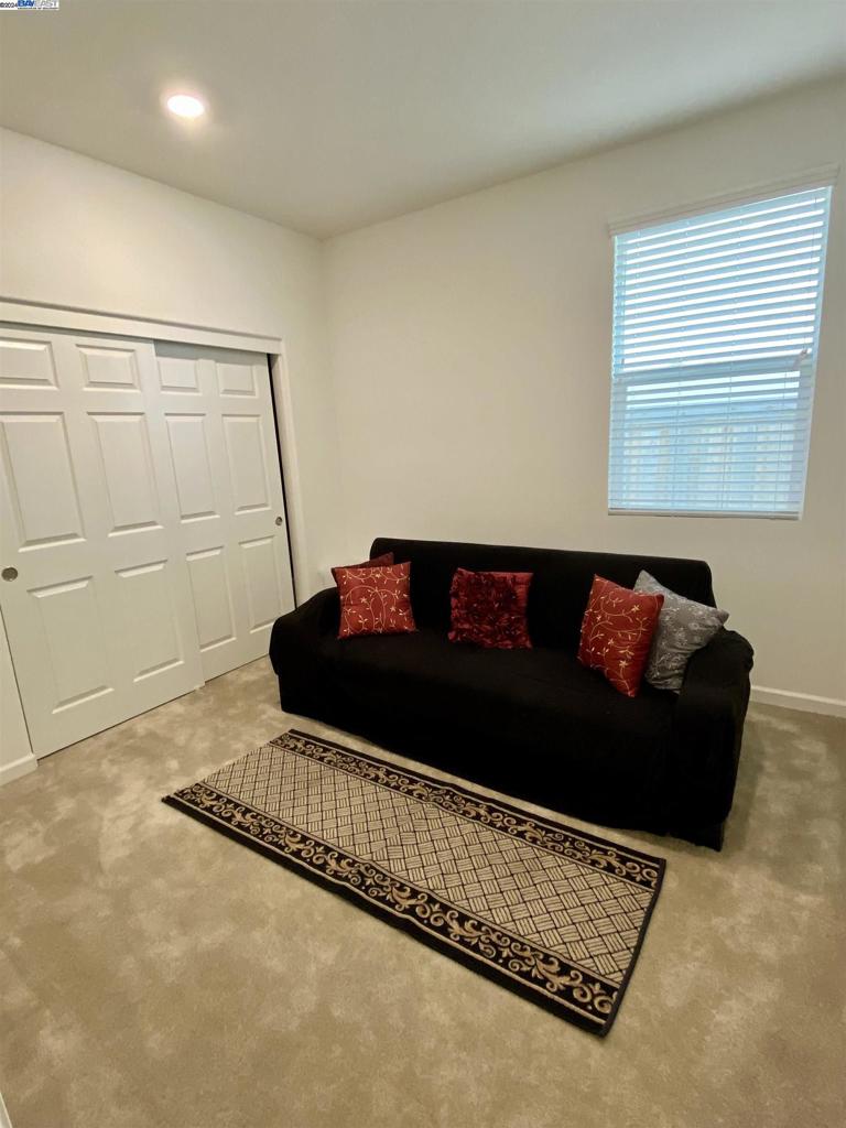 805 Stawell Dr Property Photo 31