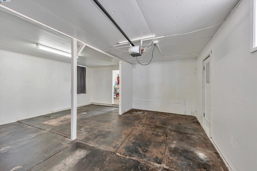 2031 103rd Ave Property Photo 38