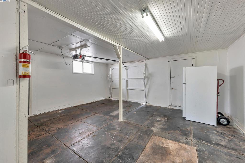 2031 103rd Ave Property Photo 42