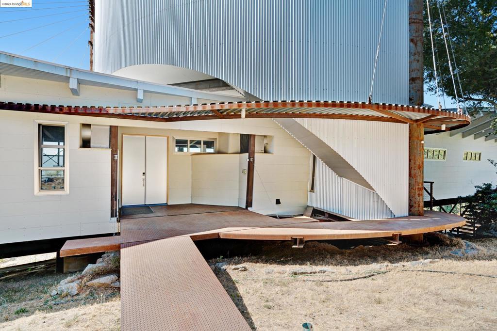 3599 Hector Rd Property Photo 4