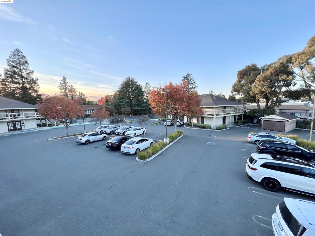 3731 Sunset Lane Unit 204 Property Photo 4