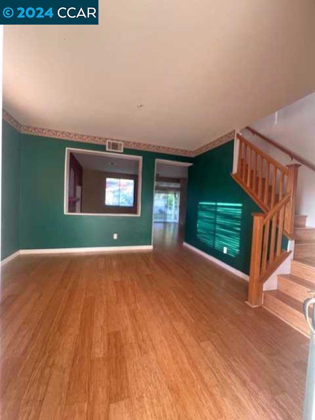 29160 Whitegate Ln Property Photo 3