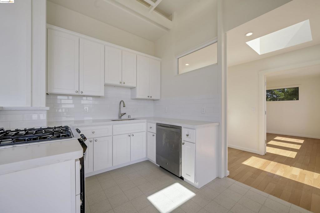 921 Clark Place Property Photo 22