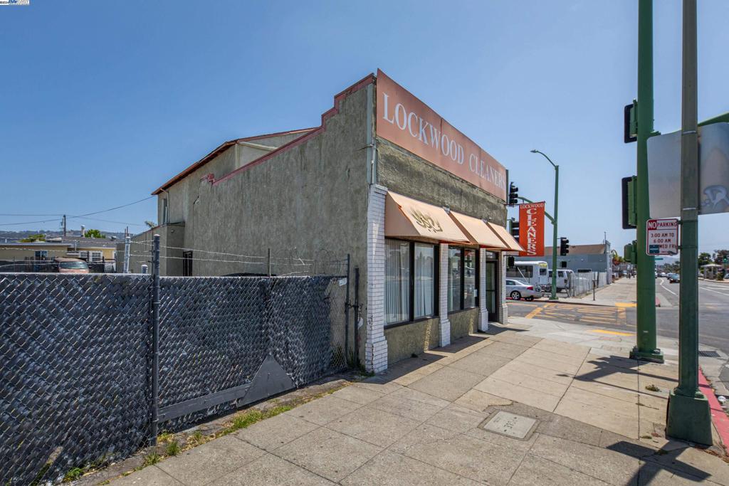 6160 International Blvd Property Photo 7