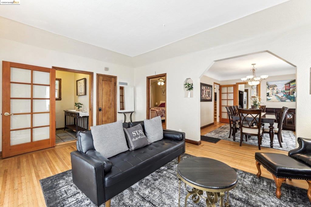 1926 107th Ave Property Photo 7