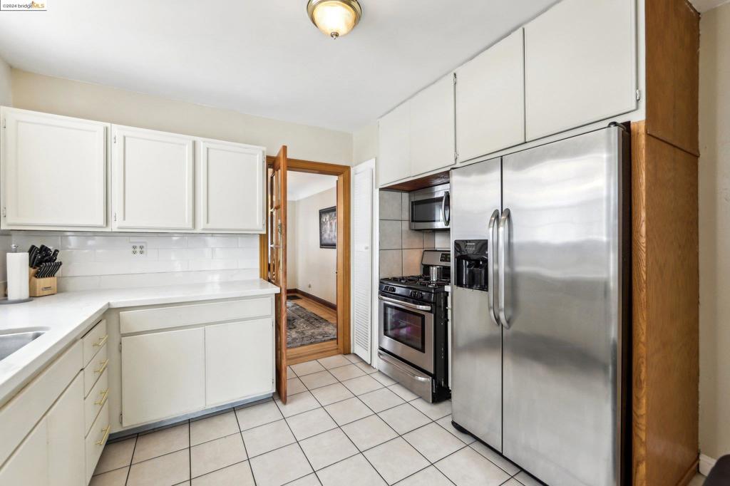 1926 107th Ave Property Photo 15