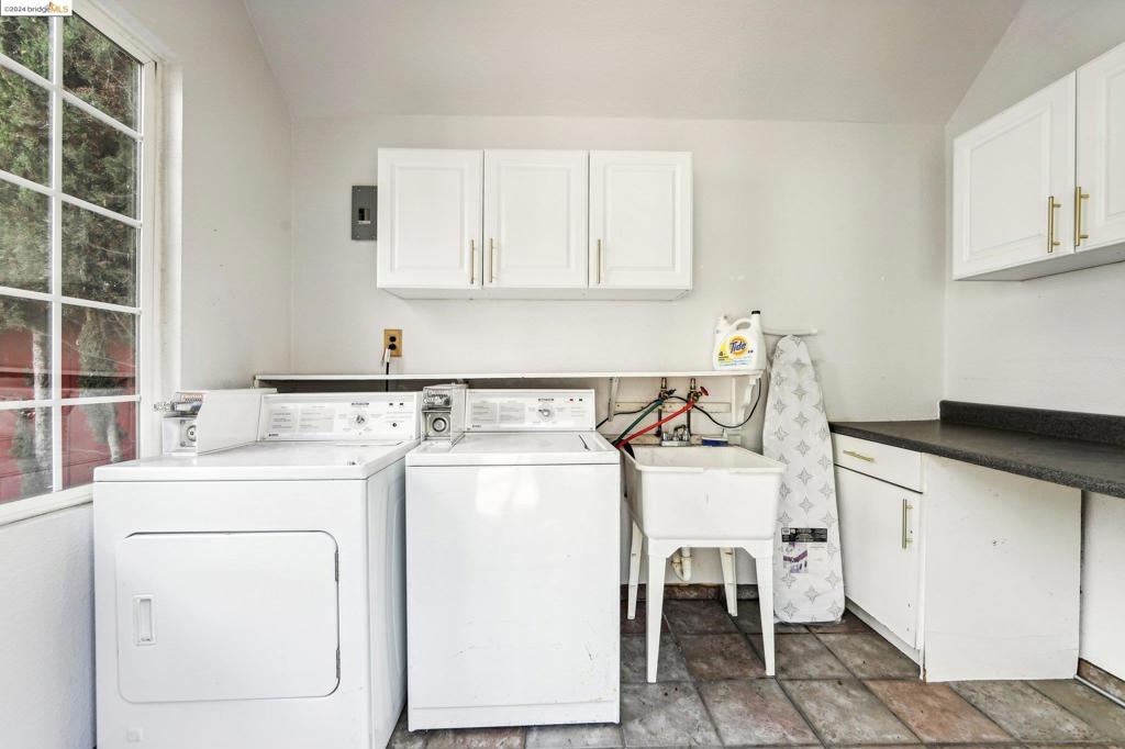 1926 107th Ave Property Photo 19