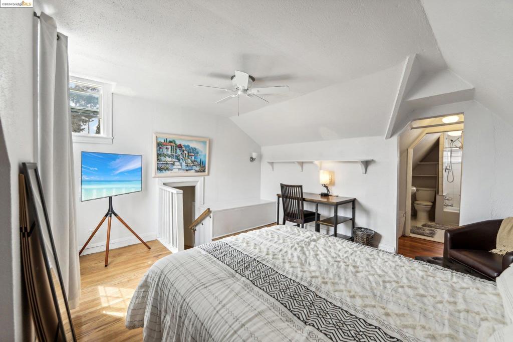 1926 107th Ave Property Photo 29