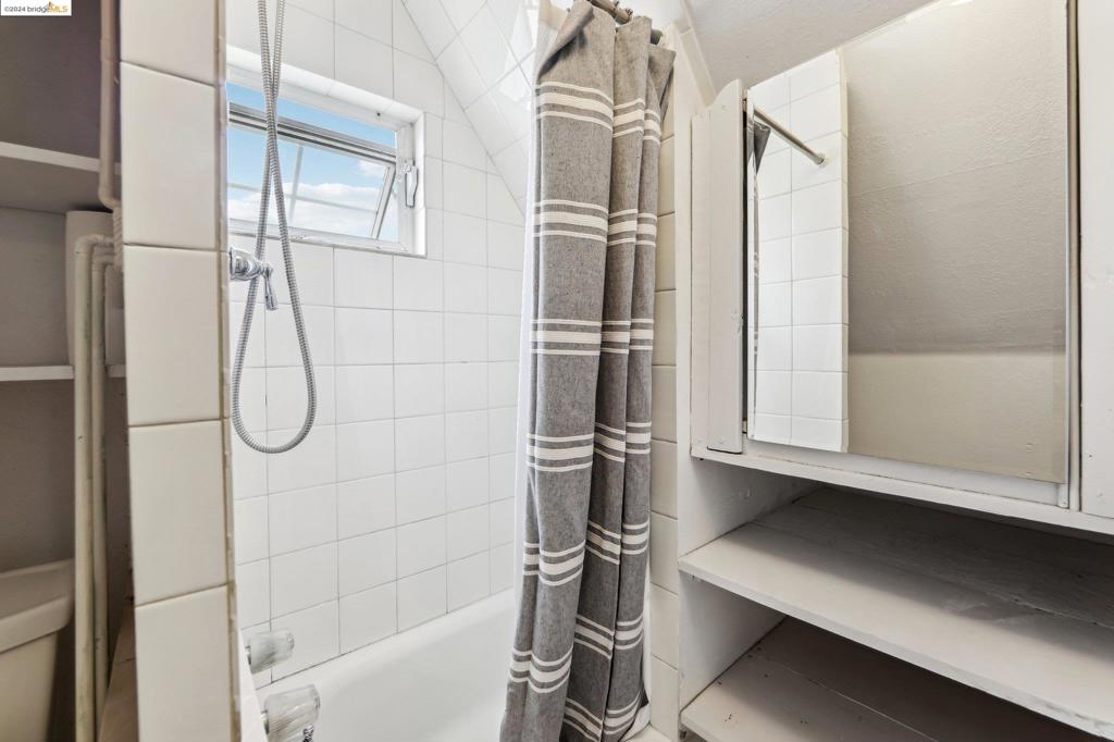 1926 107th Ave Property Photo 32