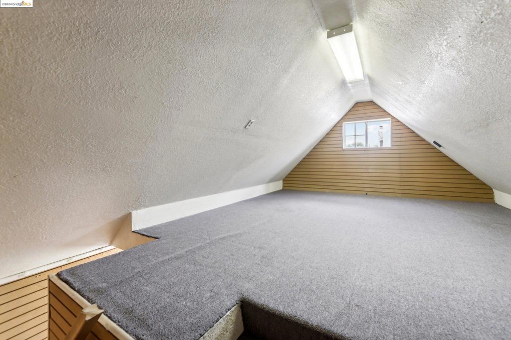 1926 107th Ave Property Photo 34