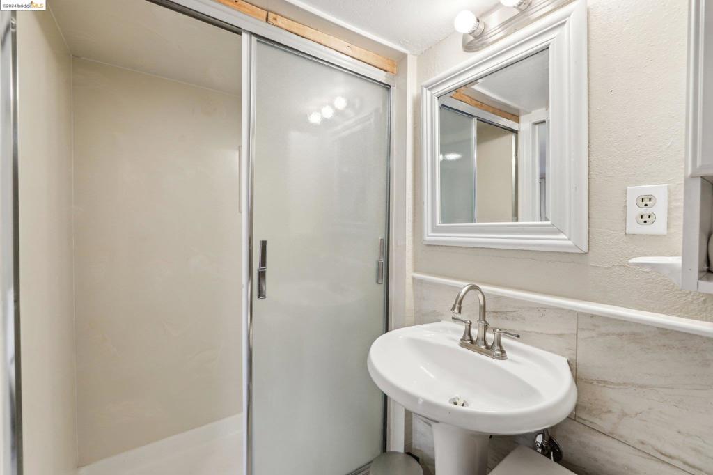 1926 107th Ave Property Photo 41