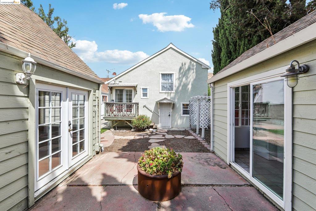 1926 107th Ave Property Photo 44