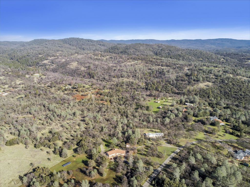 14011 Neptune Ln Property Photo 4