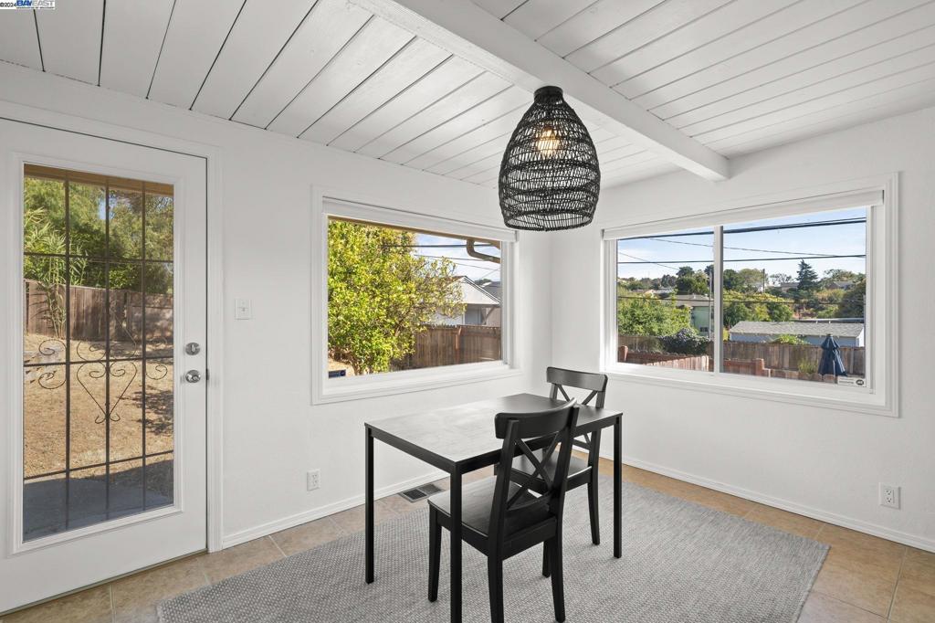 108 Mesa Property Photo 12