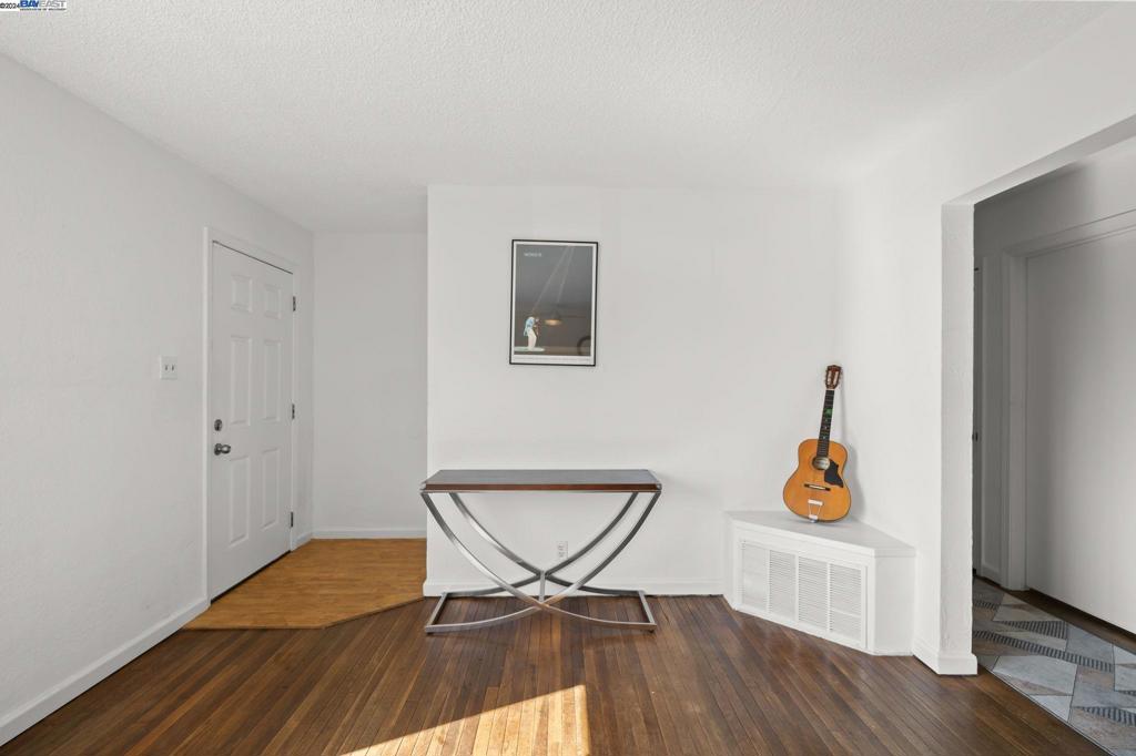 108 Mesa Property Photo 18