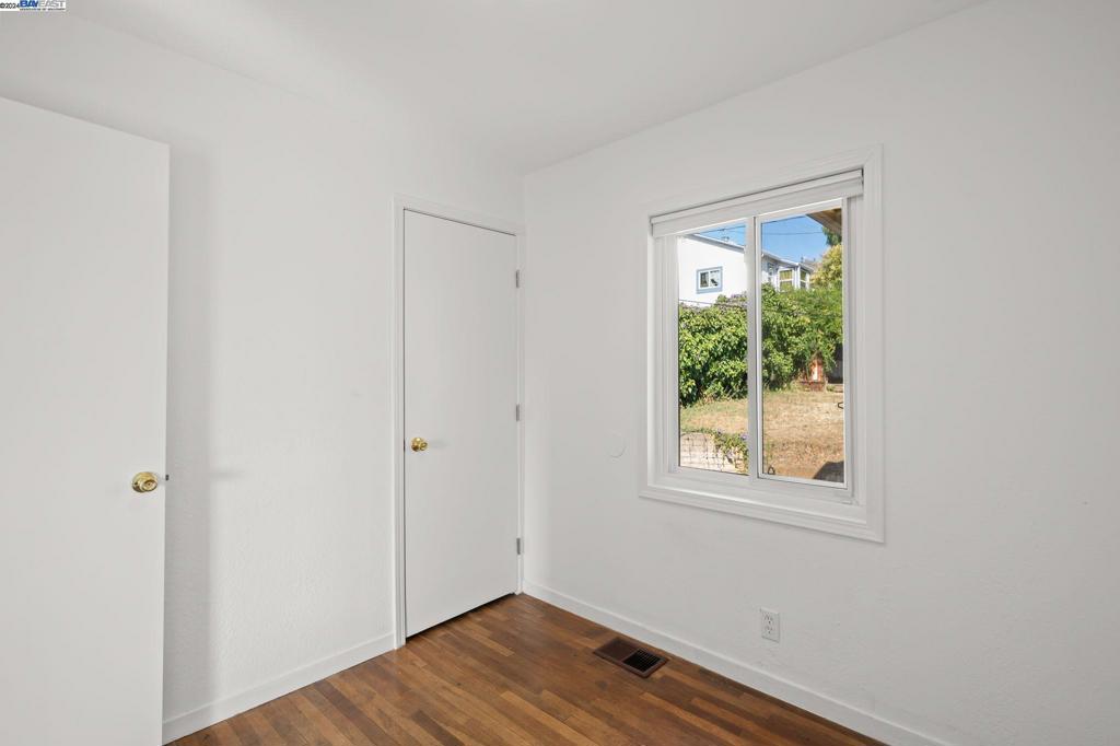 108 Mesa Property Photo 21