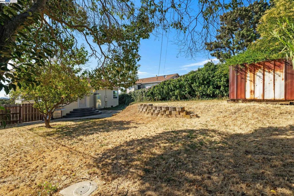 108 Mesa Property Photo 26