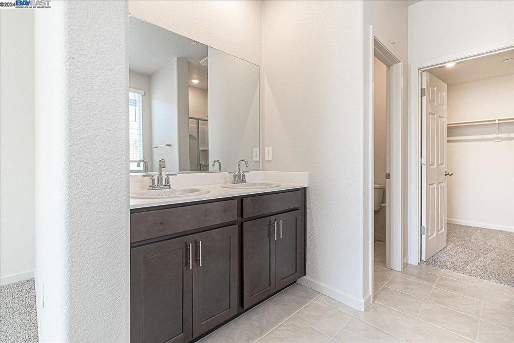 2998 Girdwood St Property Photo 25