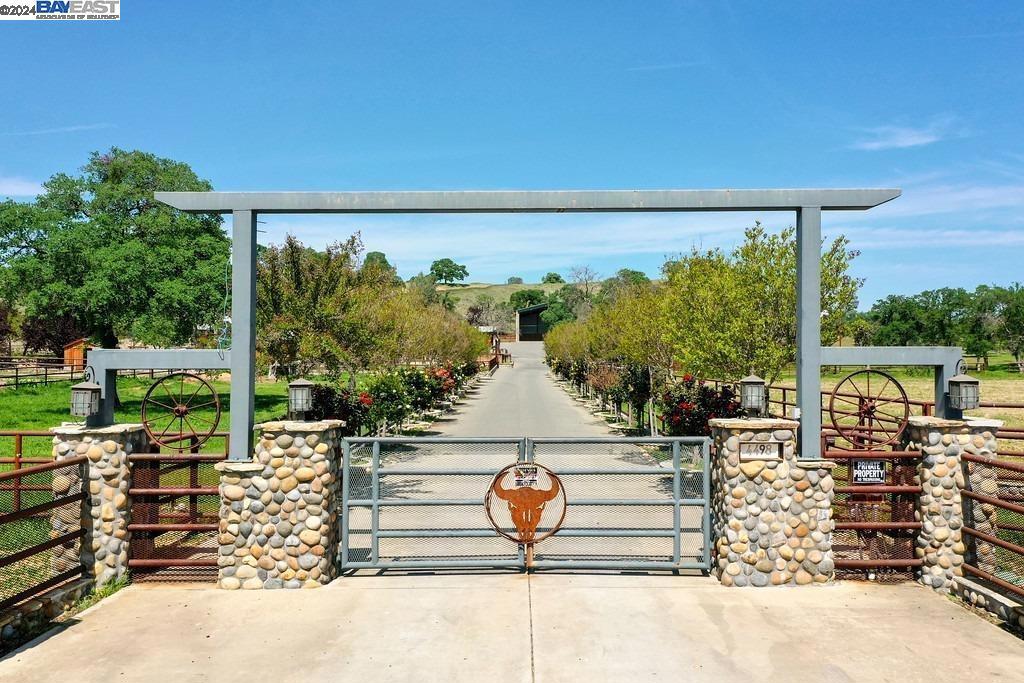 Burson Real Estate Listings Main Image