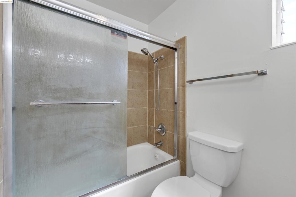 16 El Cerrito Ct Property Photo 7