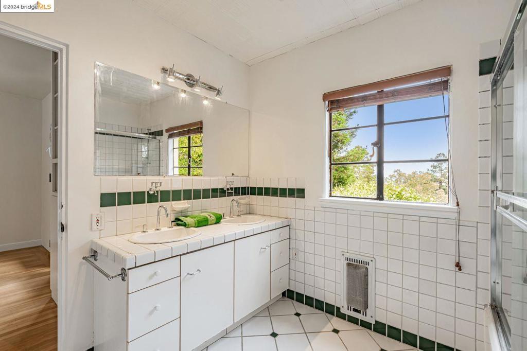 44 Highgate Rd Property Photo 37