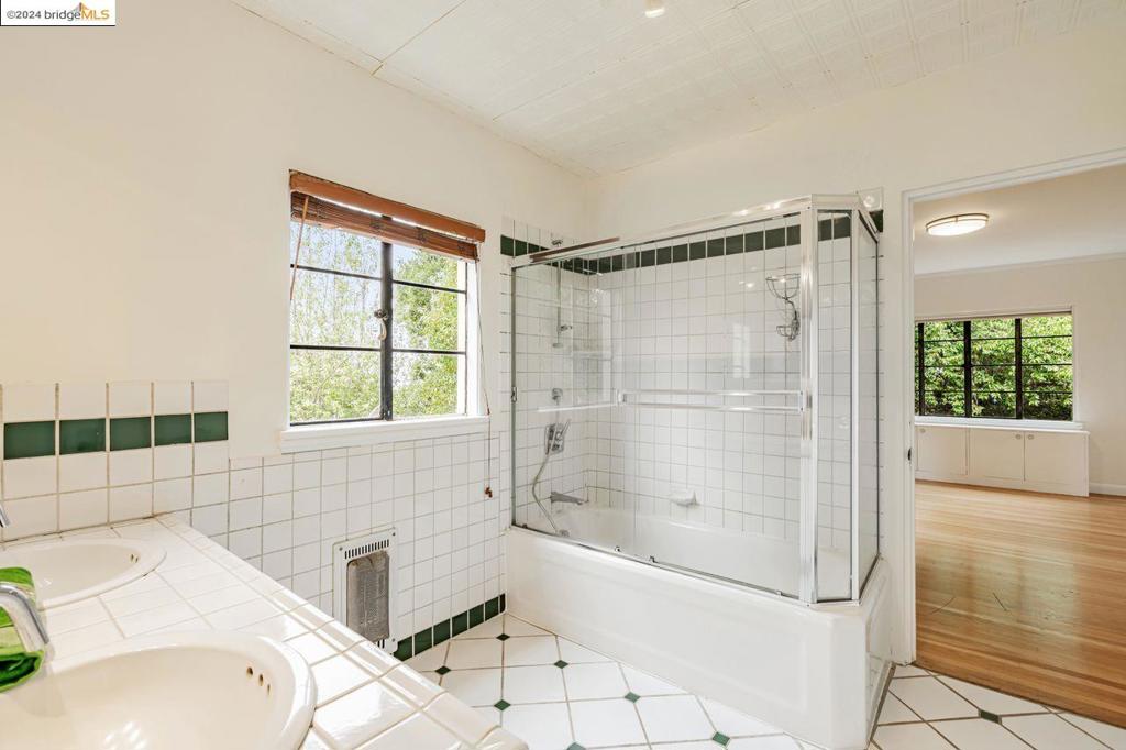 44 Highgate Rd Property Photo 38
