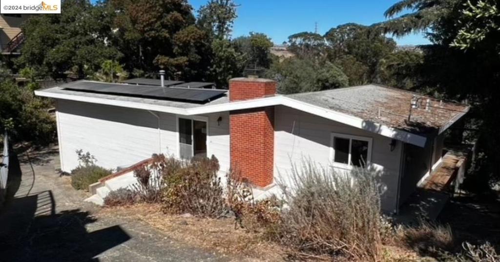 58 Pomona St Property Photo