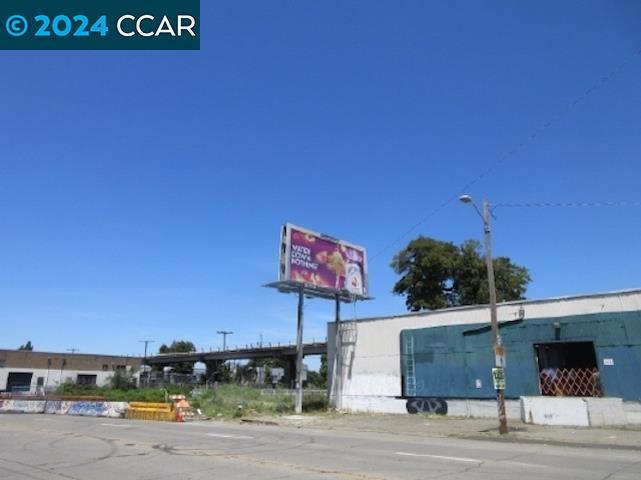 4250 E 10th St Property Photo 2