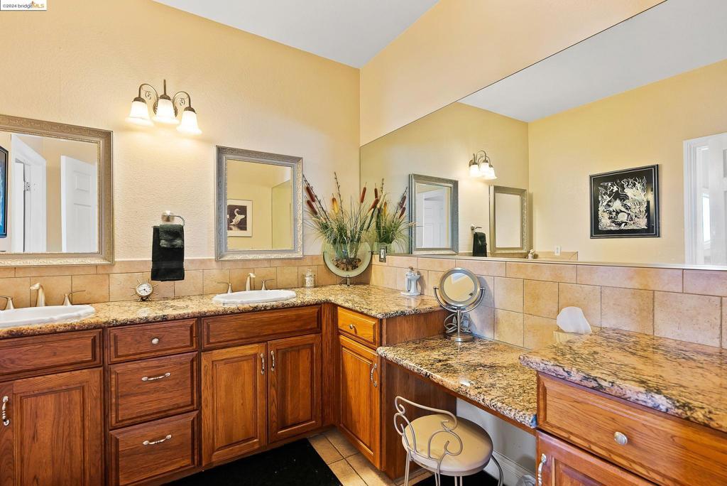 4415 Willow Rd Property Photo 30